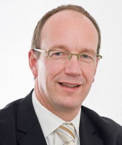 Dr. Stefan Delank